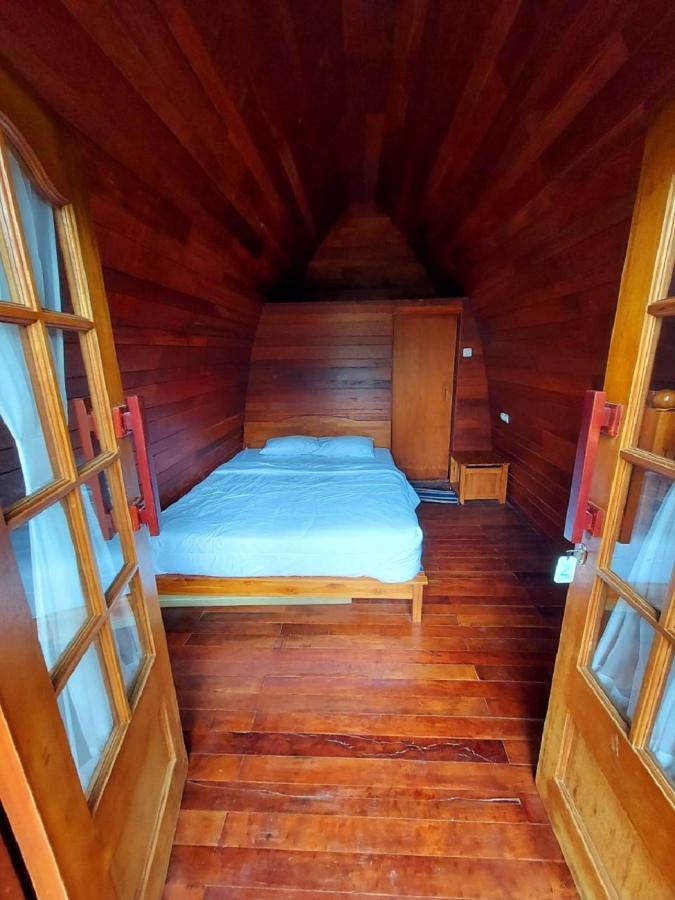 Welirang Forest Pacet Villa Mojokerto Exterior foto